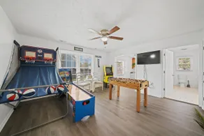 Casa Verde: Entire Home w/ Patio, Fire Pit, Games - Image 2