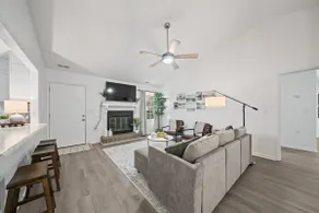Casa Verde: Entire Home w/ Patio, Fire Pit, Games - Image 4