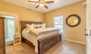 Elegant Pickwick Lake Living (Sleeps 10) - Image 3