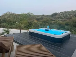 Ek Ornelakis, Luxury Country House with Jacuzzi - Image 3