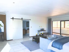 Welcome to Mushavi Manor ! - Image 3