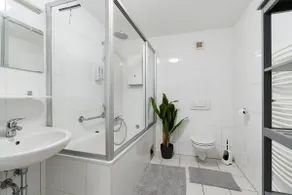 Basic but comfortable, big flat- fairs, best value - Image 5