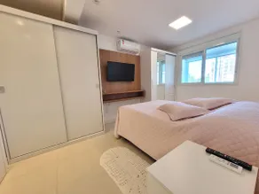 Great apartment 2 blocks from the sea - Image 2