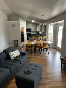 Spacious 3 BR w/ King Bed + Mountain View - Image 2
