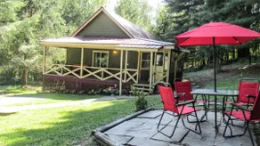 Charming cabin in the woods. Fire pit and Fiber! - Image 2
