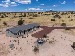 Modern Ranch at Grand Canyon - Image 2
