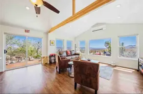 Secluded getaway |360Views| Mins to Park| SPA |BBQ - Image 5