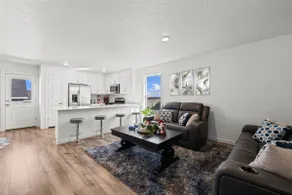 Chic 3BR near Wineries, Lake, CofI - Hike & Relax! - Image 4