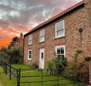 *Owl Tree Luxury Farmhouse* - York - Image 2