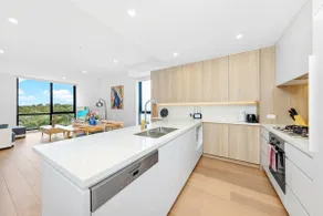 Modern 2BR Oasis - Walk to MQ Uni & Hospital - Image 5