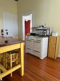 Blue Lake Garden Home - Image 3