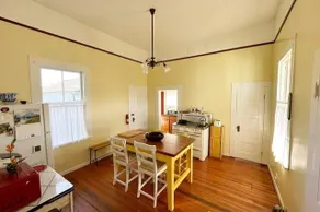 Blue Lake Garden Home - Image 4