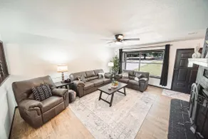 Casa on the Cove - Image 3