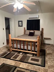 Paradise Pines Cabin - Image 2
