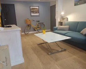 The salt granary 2 bedrooms-center-train S - Image 3