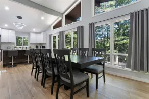 Poconos Mountain Retreat 4BR 3BA 15 Min Camelback - Image 3