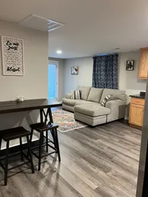 Midpoint Carolina Cottage - Image 2