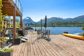 4 bedrooms, 2 doubles, fjord, sauna, hot tub. - Image 5