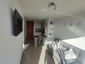 apartment with spacious green areas - Image 3