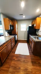 14 acre Country Living 3BR 1 BA Sleeps 6-8 - Image 2