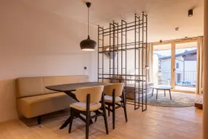 Premium Holiday Apartment With 1 Bedroom - Image 2