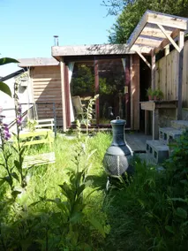 Eco Shed. Small, handmade wood cabin. Shower Room. - Image 2