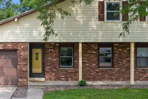 Two Full Bathrooms • King Bed • 3 bedrooms - Image 5