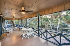 Huge porch with lagoon views - Walk to the Beach - Image 3