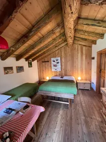 Relax in a cabin at 2,000 meters - Image 2