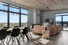 Luxurious 4BR Summerhouse with Hot Tub and Sauna - Image 3