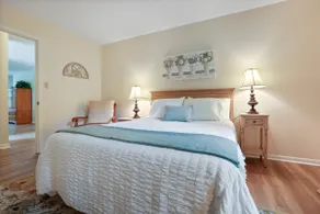 Annie's Home Away - Image 3