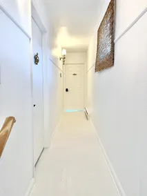 Deluxe King on 96th Street (Dragonfly Condo) - Image 3