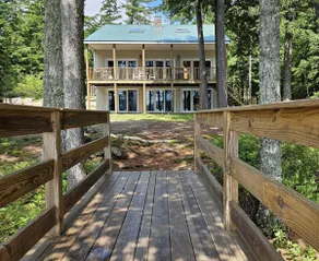 Huckleberry Hollow - Image 2
