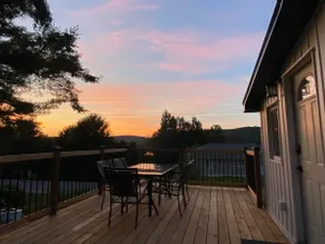 Hilltop Hideout | Sunset Deck, 3-Min Walk to Beach - Image 2