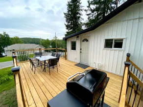 Hilltop Hideout + Fawn Hut | Cottage & Bunkie - Image 5