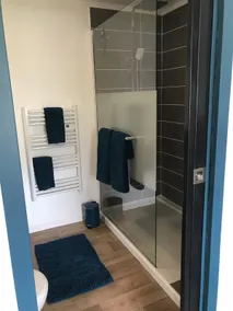 Refurbished 35 m2 studio - Image 2
