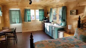 Ship Harbor Cabin - Image 2