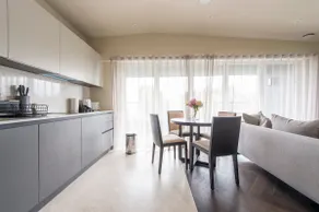 Chigwell 1BR Study Escape CHCL F9 - Image 5