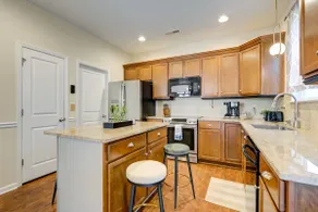 Mulberry: huge yard full kitchen 32 min to beach - Image 3
