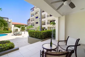 Amazing 1BR 2BA Condo @ Great Location w/ Pool GYM - Image 4