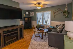 A Simple, Cozy Stay • Eldridge • Pet Friendly - Image 4