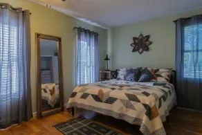 A Simple, Cozy Stay • Eldridge • Pet Friendly - Image 3