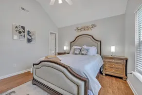 Cozy and Spacious Spring Hill 3BR 2bath Home - Image 4