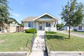 Quaint 2BR Home Near Frontier Park, Capitol & RMC - Image 4