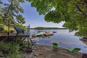 3 BR Lakefront Beach Retreat; Hot Tub, Fire Pits! - Image 5
