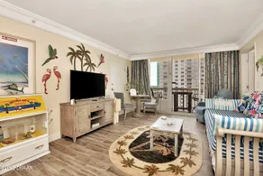 Oceanside Oasis w/full kitchen - Image 2