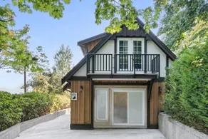 Private Mountainside Home - Image 2