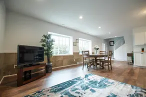 Private Mountainside Home - Image 4