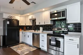 The Palmer: your clean & modern Ranch home getaway - Image 2