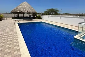 Exceptional apartment with pool steps from the sea - Image 3